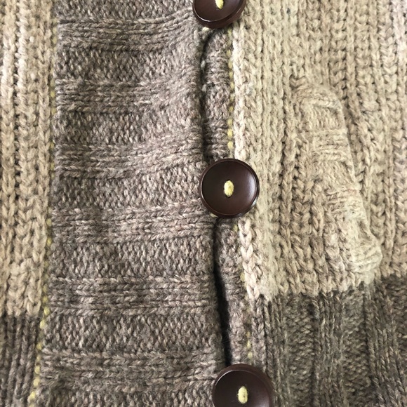 Hollister Woman’s Textured Cardigan brown/gray - Picture 2 of 7